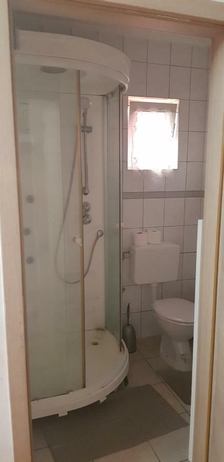 Apartment Fuer Monteure Nr 1 カッセル エクステリア 写真
