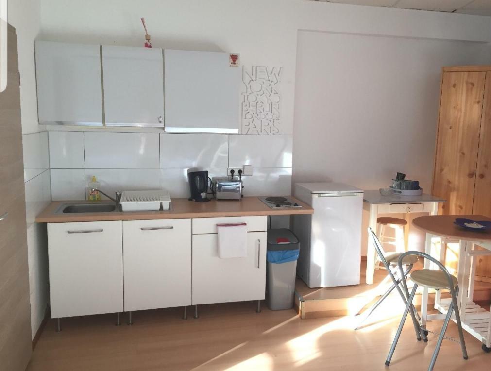 Apartment Fuer Monteure Nr 1 カッセル エクステリア 写真